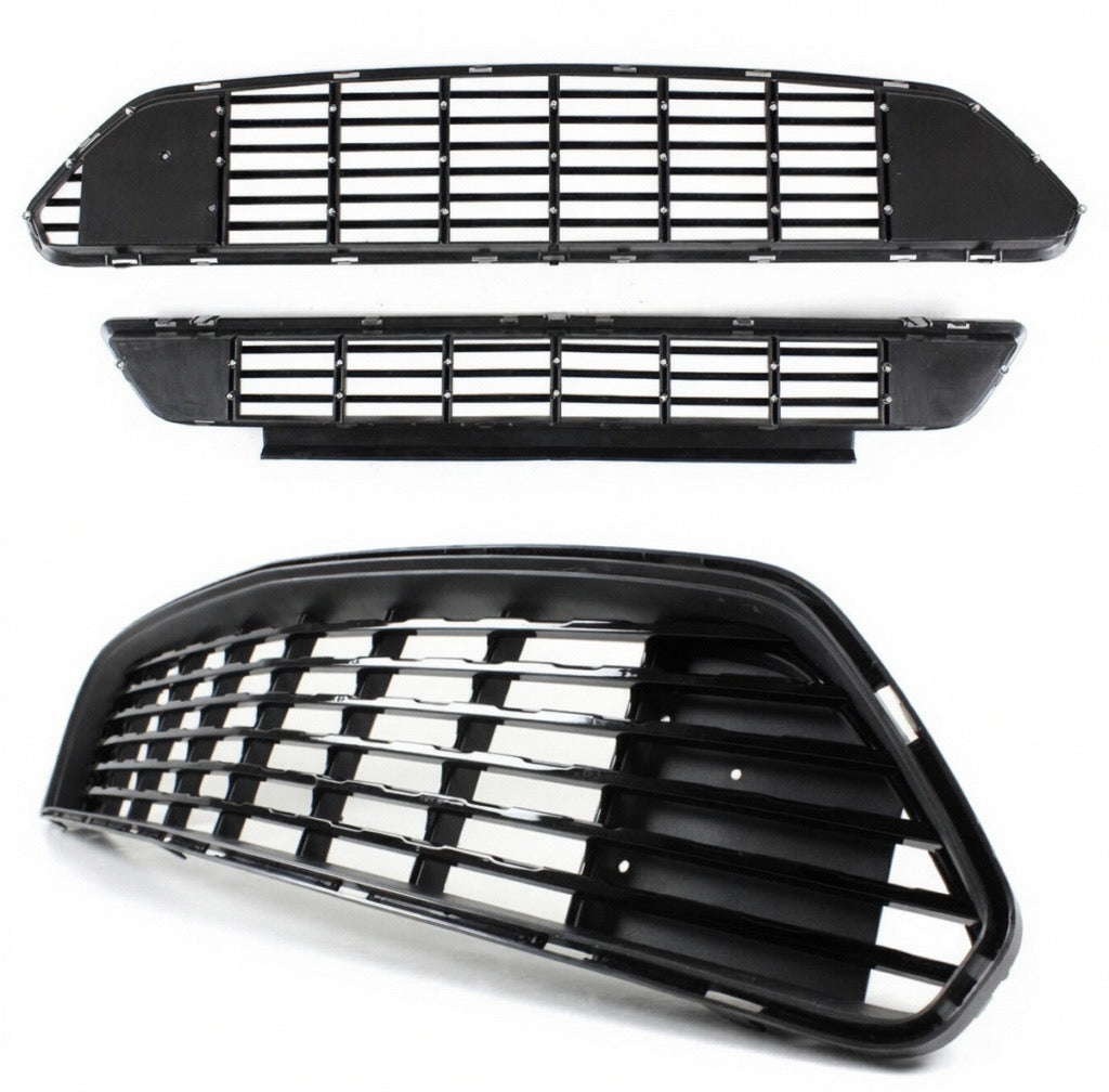 RACEFORM FRONT BUMPER UPPER & LOWER GRILLE SET - FORD MUSTANG (2015–2017)
