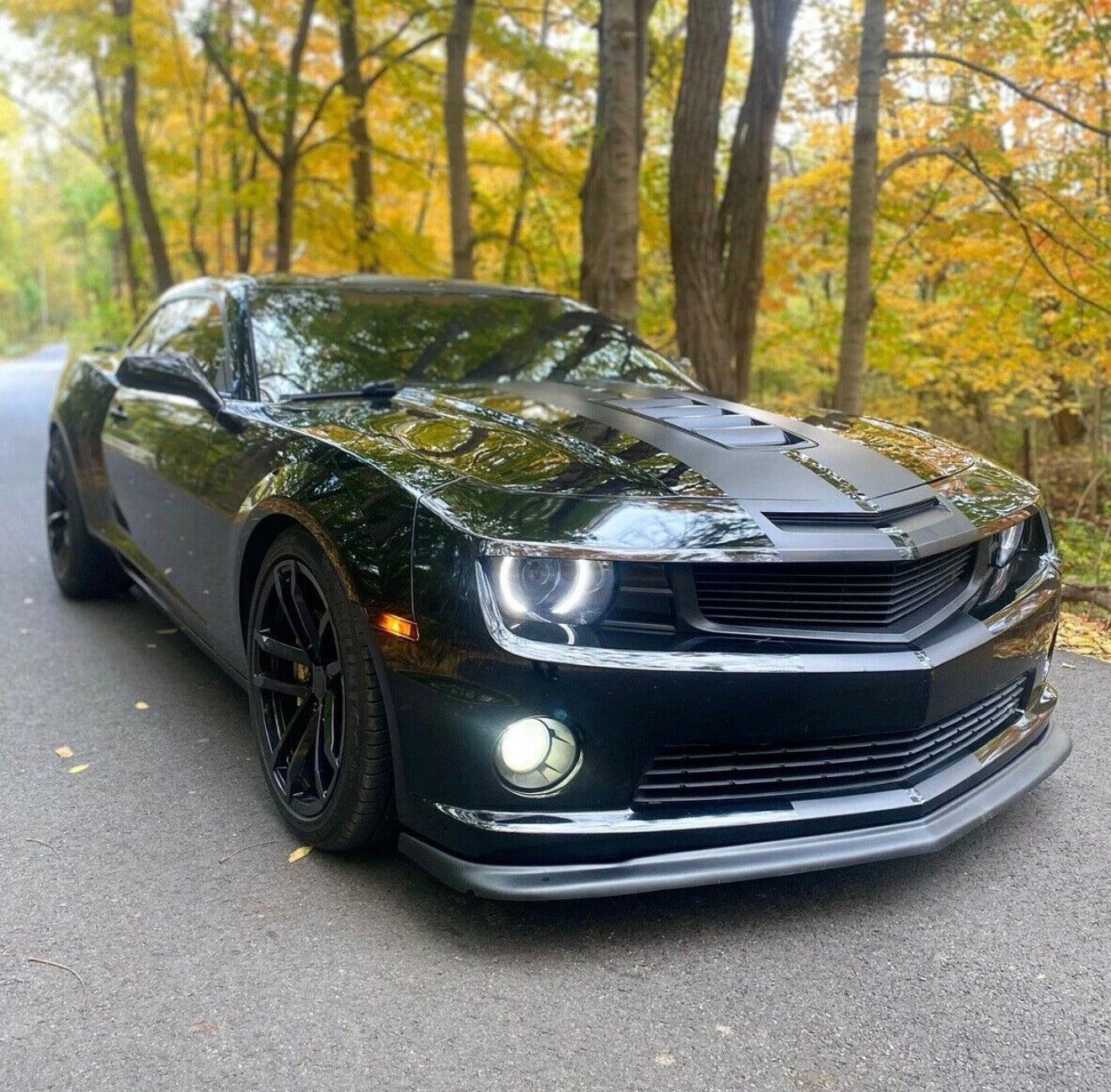 FRONT HERITAGE UPPER GRILLE - CAMARO (2010–2013) & ZL1 (2012–2015)