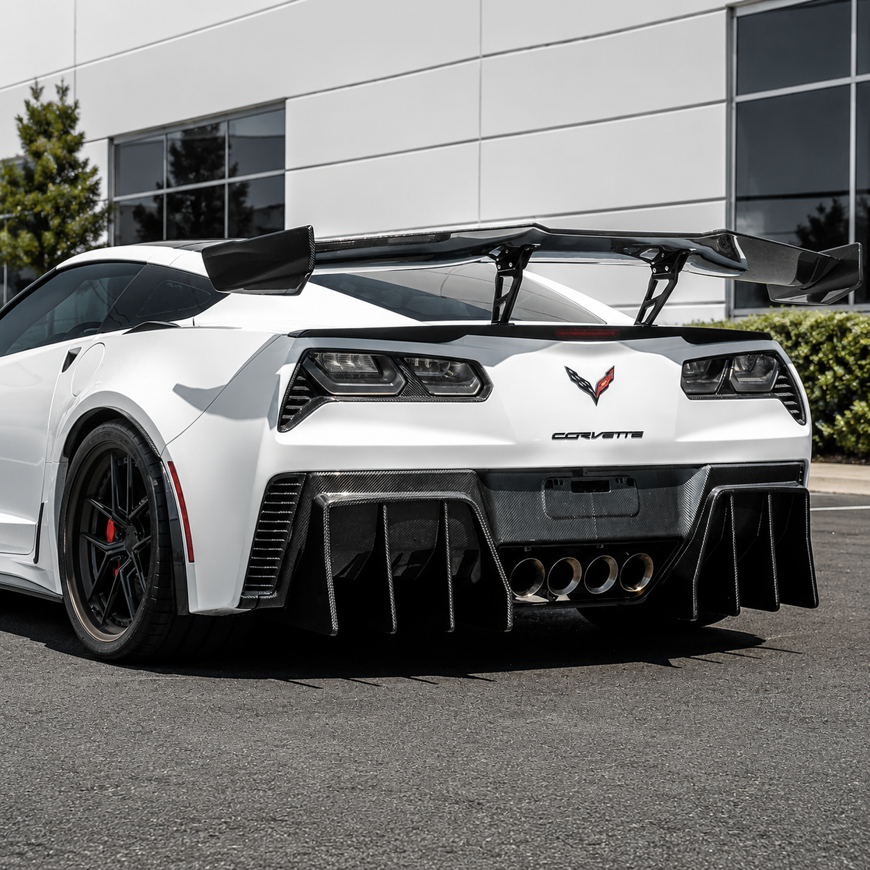 EOS STYLE TRACK PACKAGE REAR BUMPER FINNED DIFFUSER - CHEVROLET CORVETTE C7 (2014–2019)