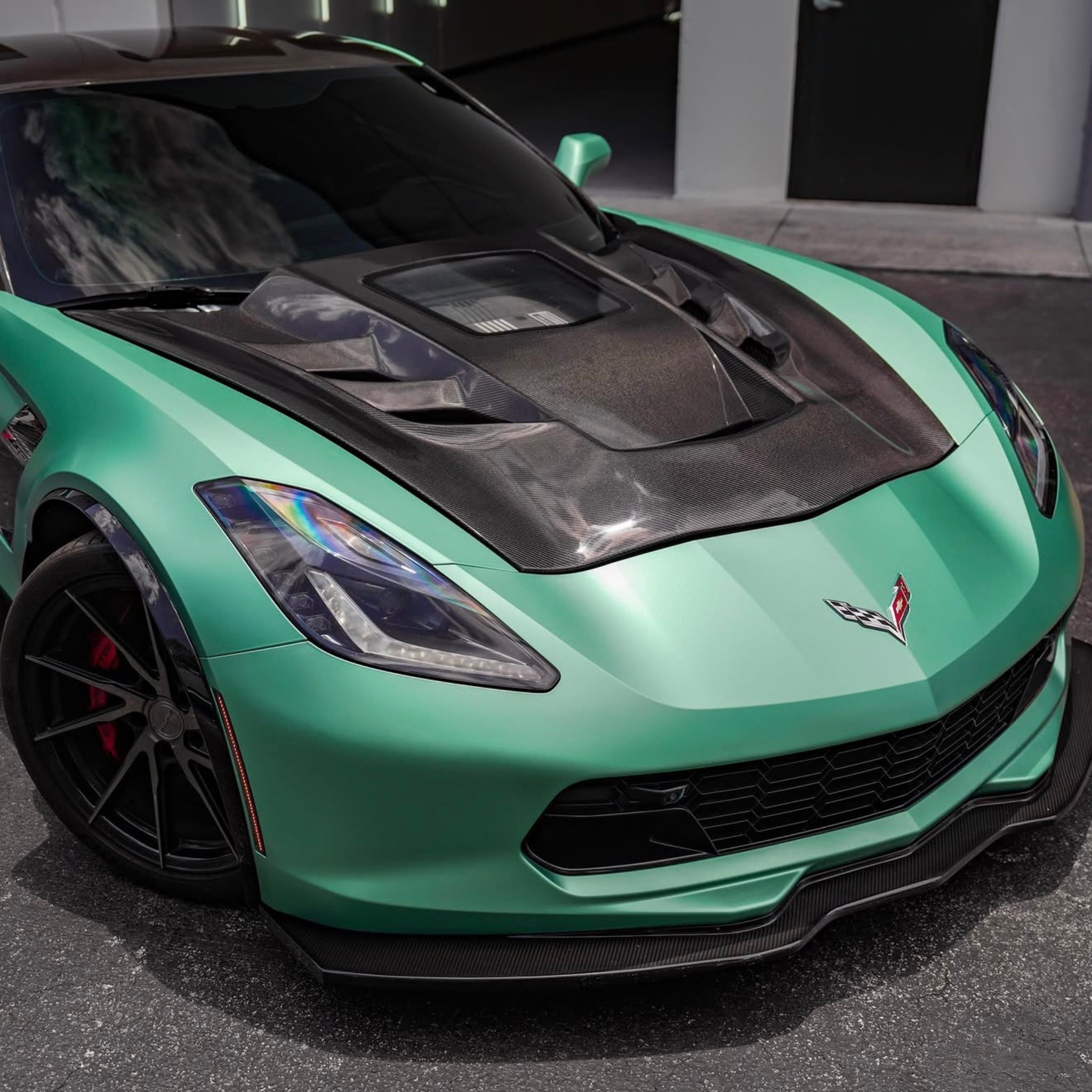 2014–2019 Chevrolet Corvette C7 VS1 Double-Sided Dry Carbon Fiber Hood