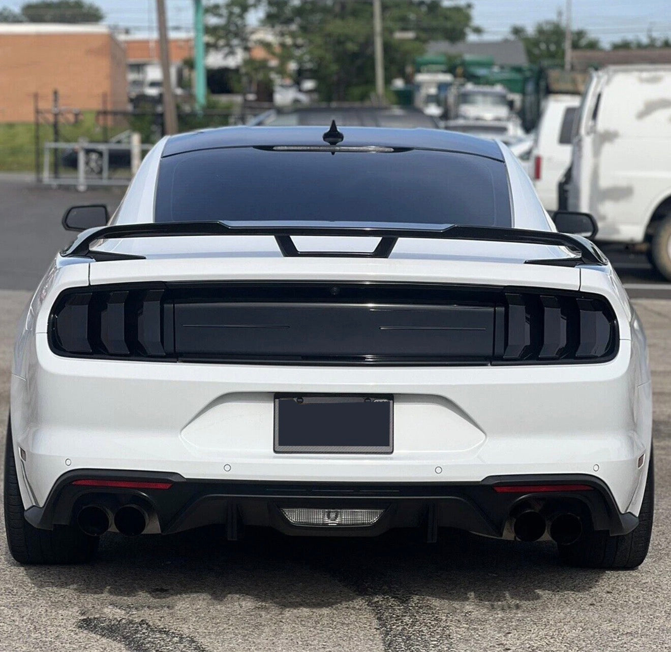 SHELBY STYLE GLOSS BLACK REAR TRUNK SPOILER WING - FORD MUSTANG (2015–2023)