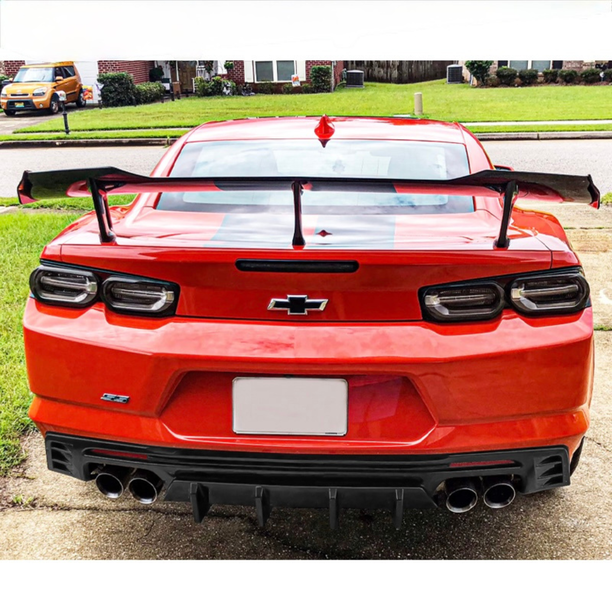 EVO STYLE SHARK FIN REAR DIFFUSER - CHEVROLET CAMARO SS/LT (2016–2025)