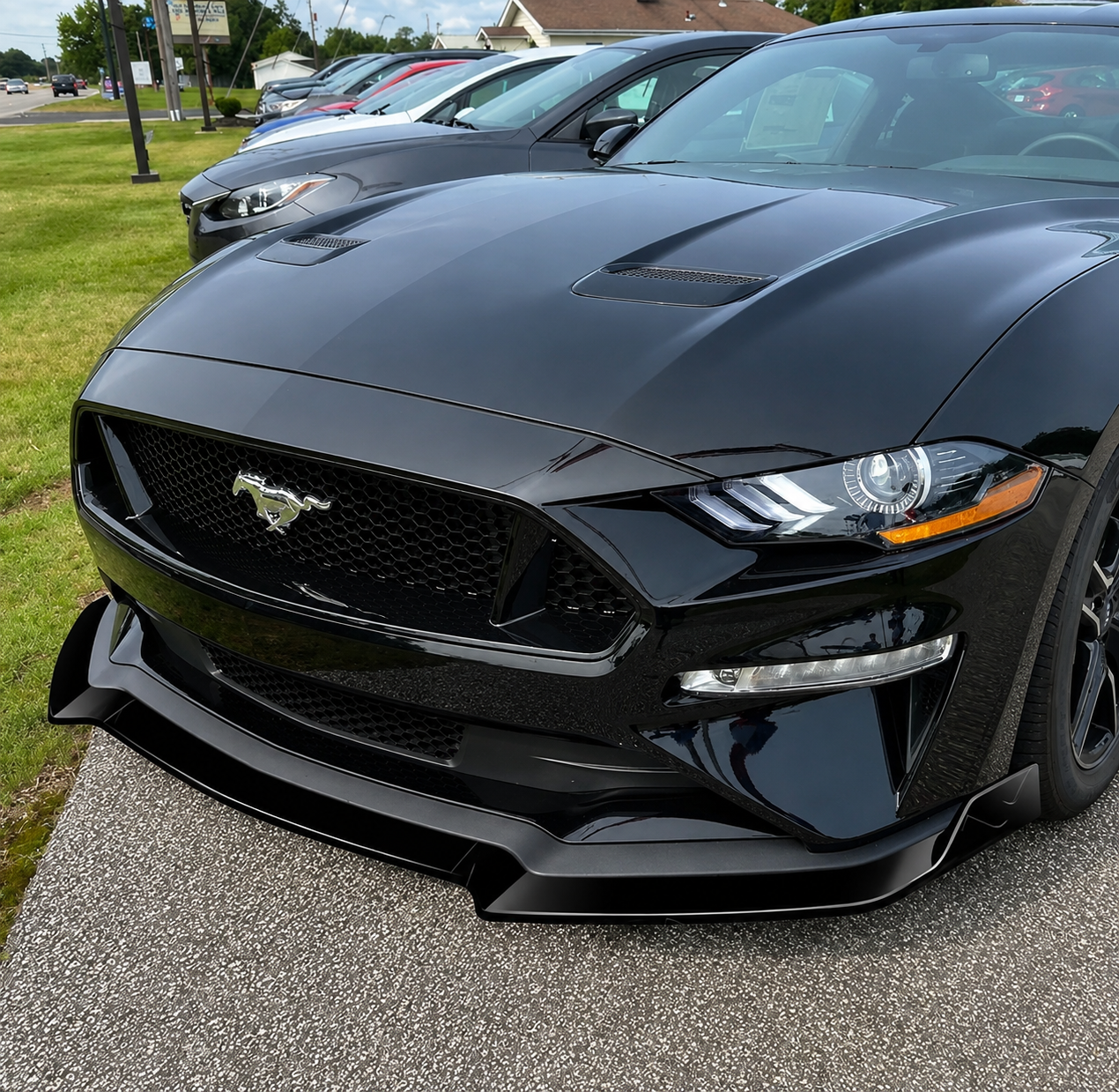 GT STYLE GLOSS BLACK FRONT BUMPER LIP SPLITTER - FORD MUSTANG (2018–2023)