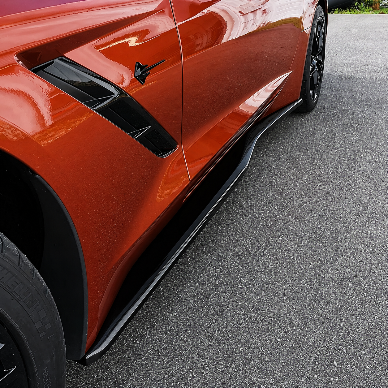 Z06 CONVERSION SIDE SKIRTS ROCKER PANELS - CORVETTE C7 (2014–2019)