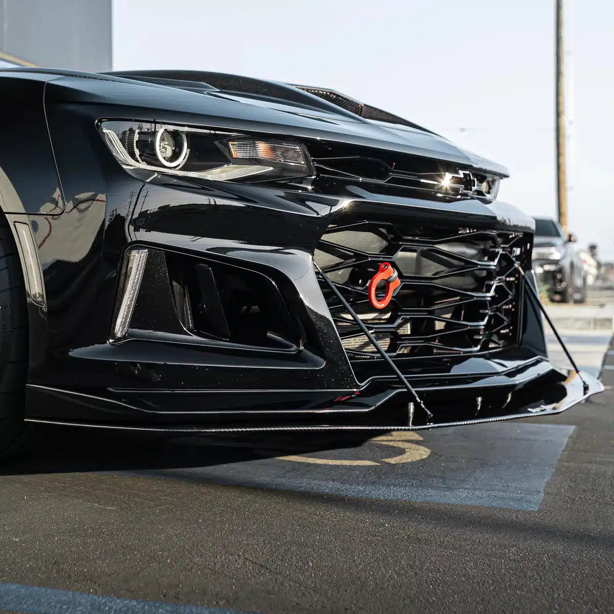 V STYLE GLOSS BLACK FRONT BUMPER LIP SPLITTER - CHEVROLET CAMARO SS / 1LE / ZL1 (2016–2024)