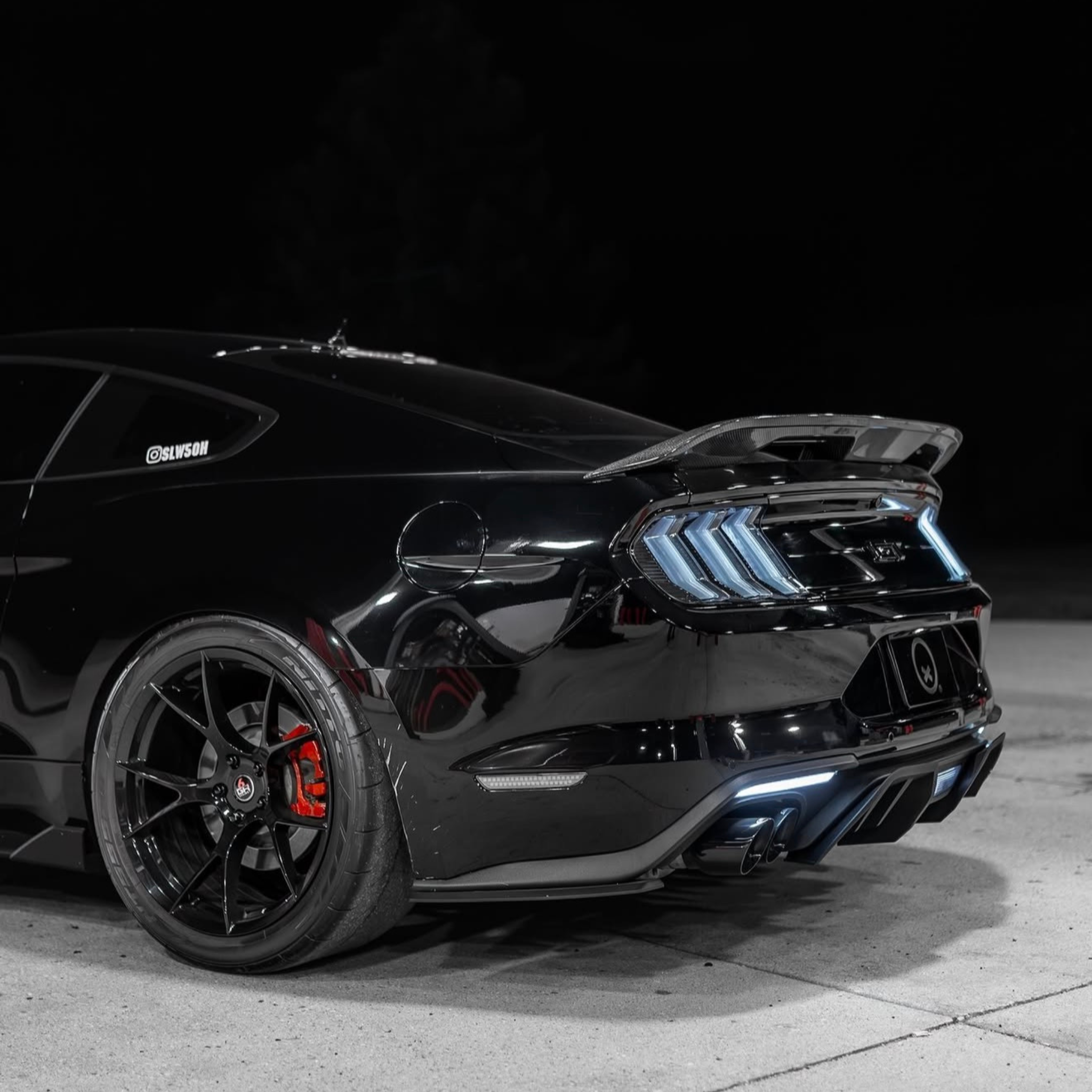 ACCELATEC GT500 STYLE CARBON FIBER REAR SPOILER - FORD MUSTANG FASTBACK (2015–2023)