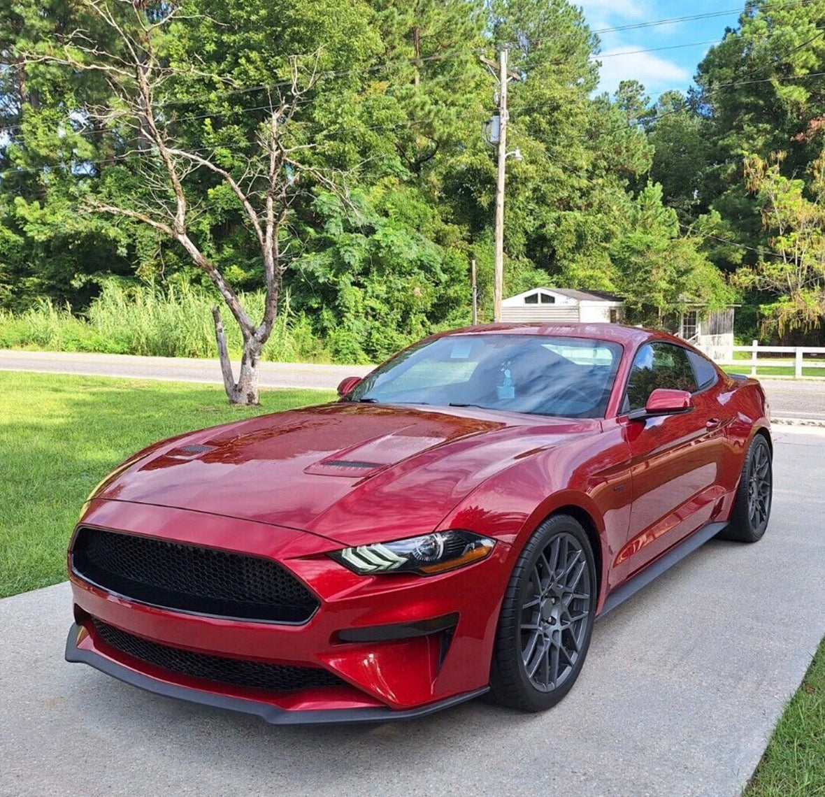 HONEYCOMB FRONT UPPER & LOWER MESH GRILLE - FORD MUSTANG (2018–2023)