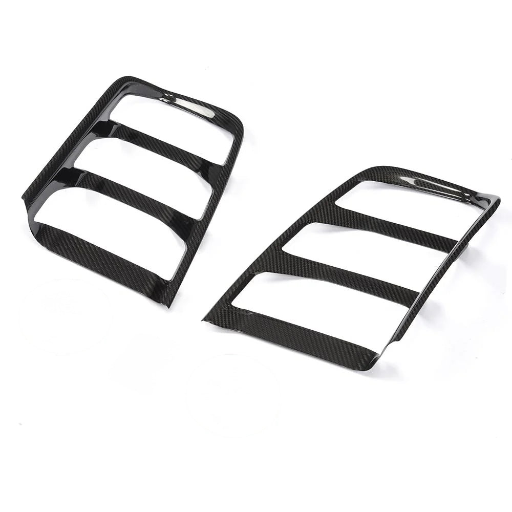 CARBON FIBER TAIL LIGHT TRIM - FORD MUSTANG (2015–2023)