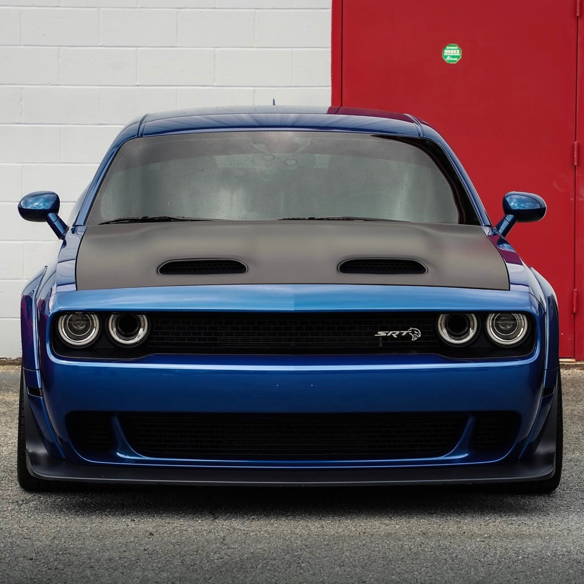 REDEYE STYLE VENTED HOOD WITH BEZELS - DODGE CHALLENGER (2008–2023)