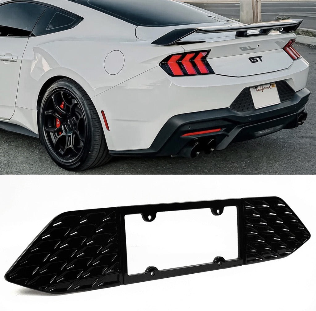 GLOSS BLACK REAR LICENSE PLATE FRAME HOLDER - FORD MUSTANG S650 (2024–2026)