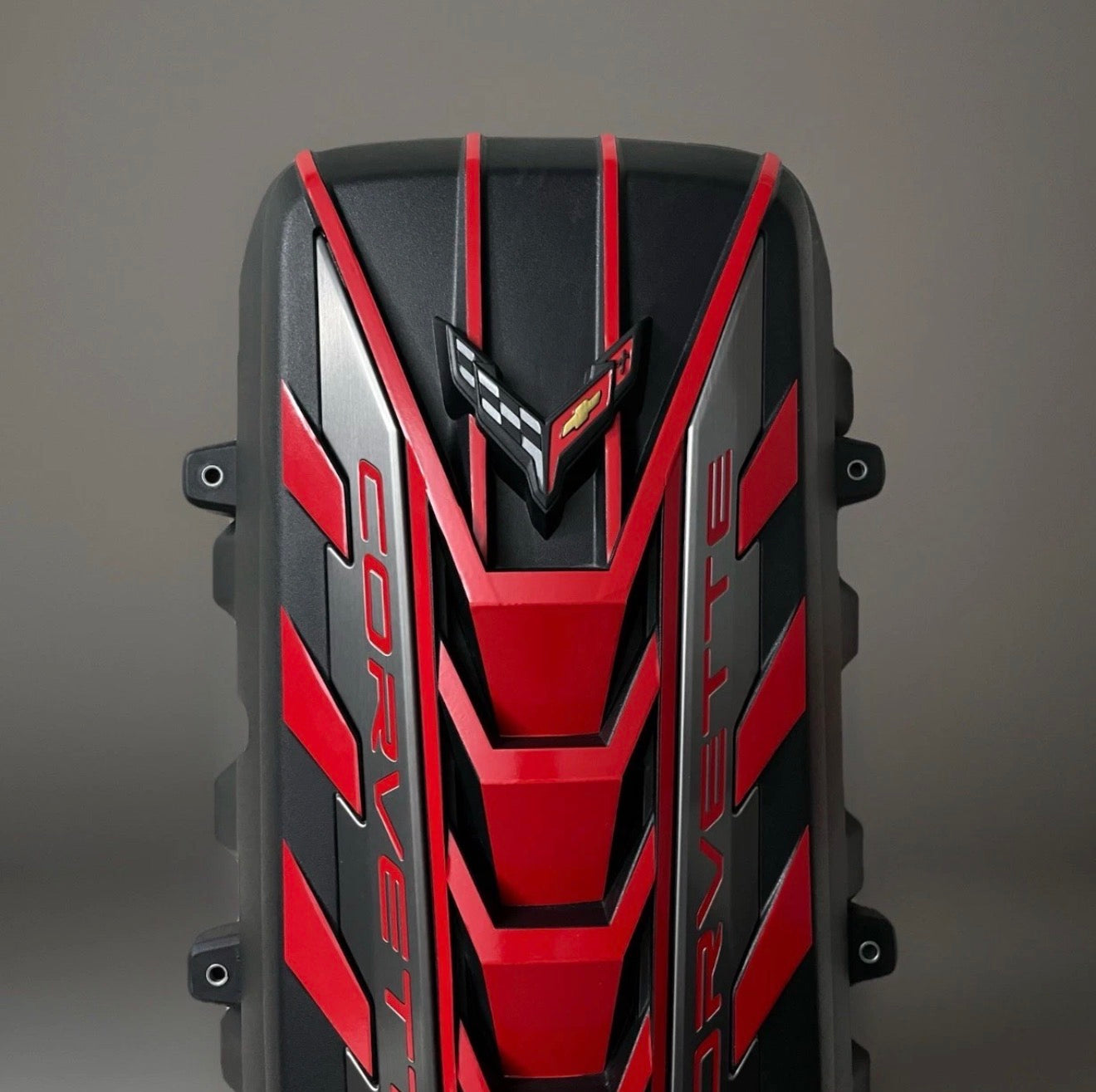 EDGE RED & BLACK ENGINE COVER - C8 CORVETTE STINGRAY (2020–2026)