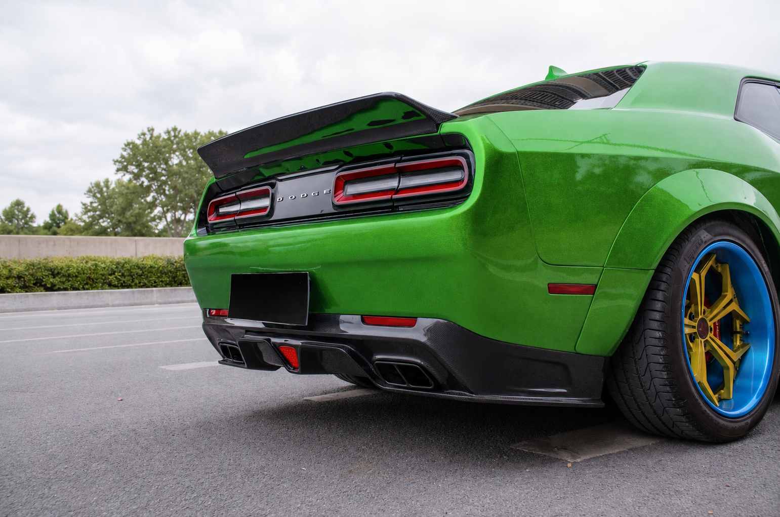 Carbon Fiber One-Piece Rear Wing Spoiler - Dodge Challenger (2015–2023)
