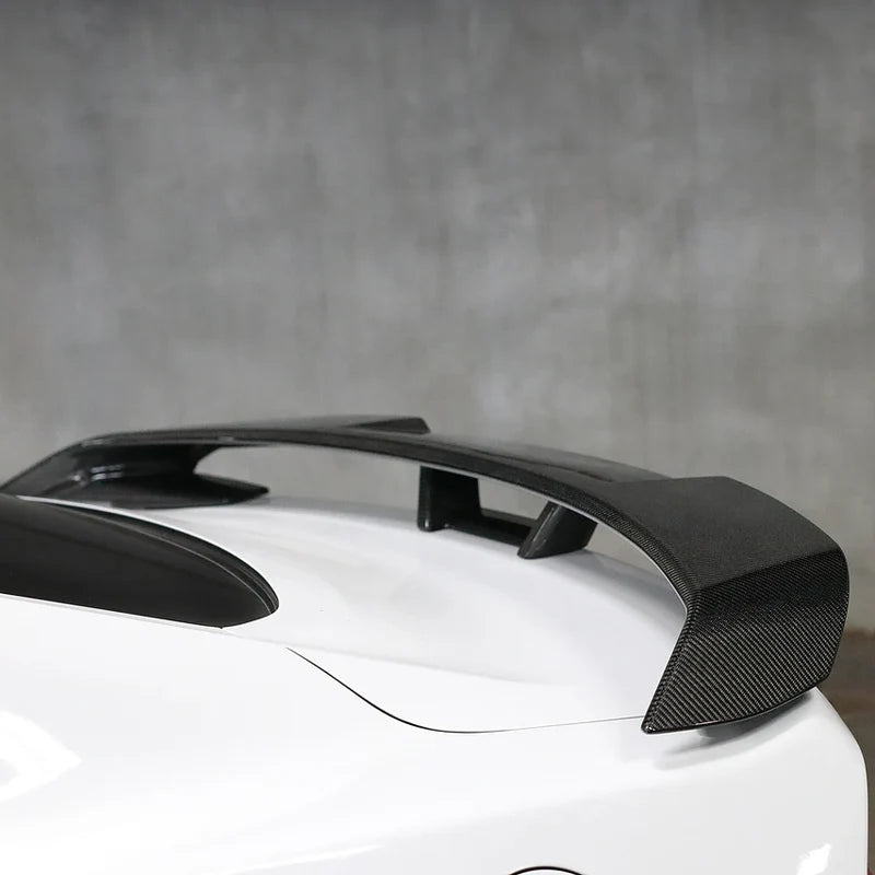 AAD GT350R STYLE CARBON FIBER REAR SPOILER - FORD MUSTANG (2015–2023)