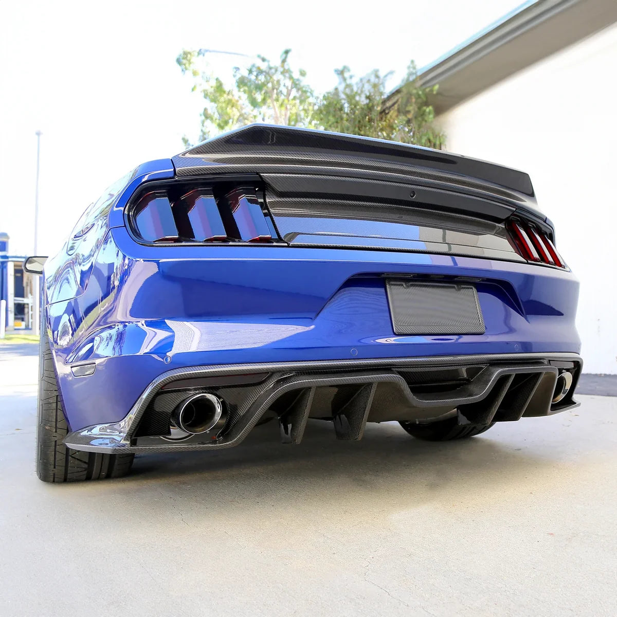 VIS RACING TYPE-AR CARBON FIBER REAR DIFFUSER - FORD MUSTANG (2018–2022)