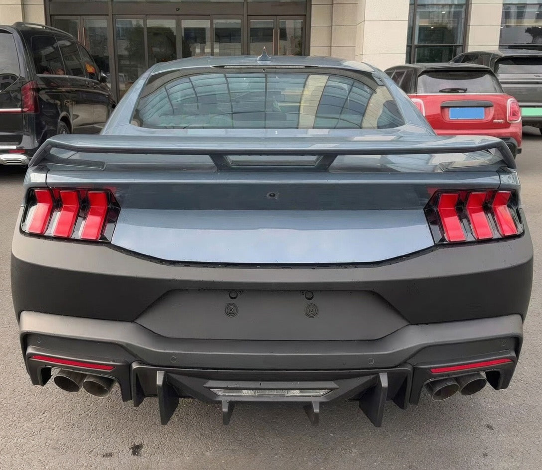 TRACK STYLE REAR BUMPER DIFFUSER - FORD MUSTANG (2024+)