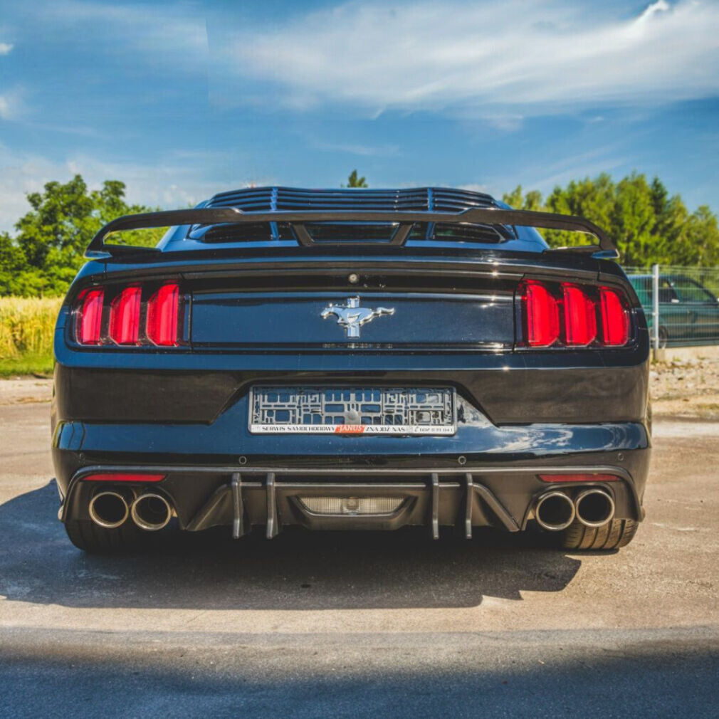 MP CONCEPTS STYLE QUAD EXHAUST REAR DIFFUSER - FORD MUSTANG (2024–2026)