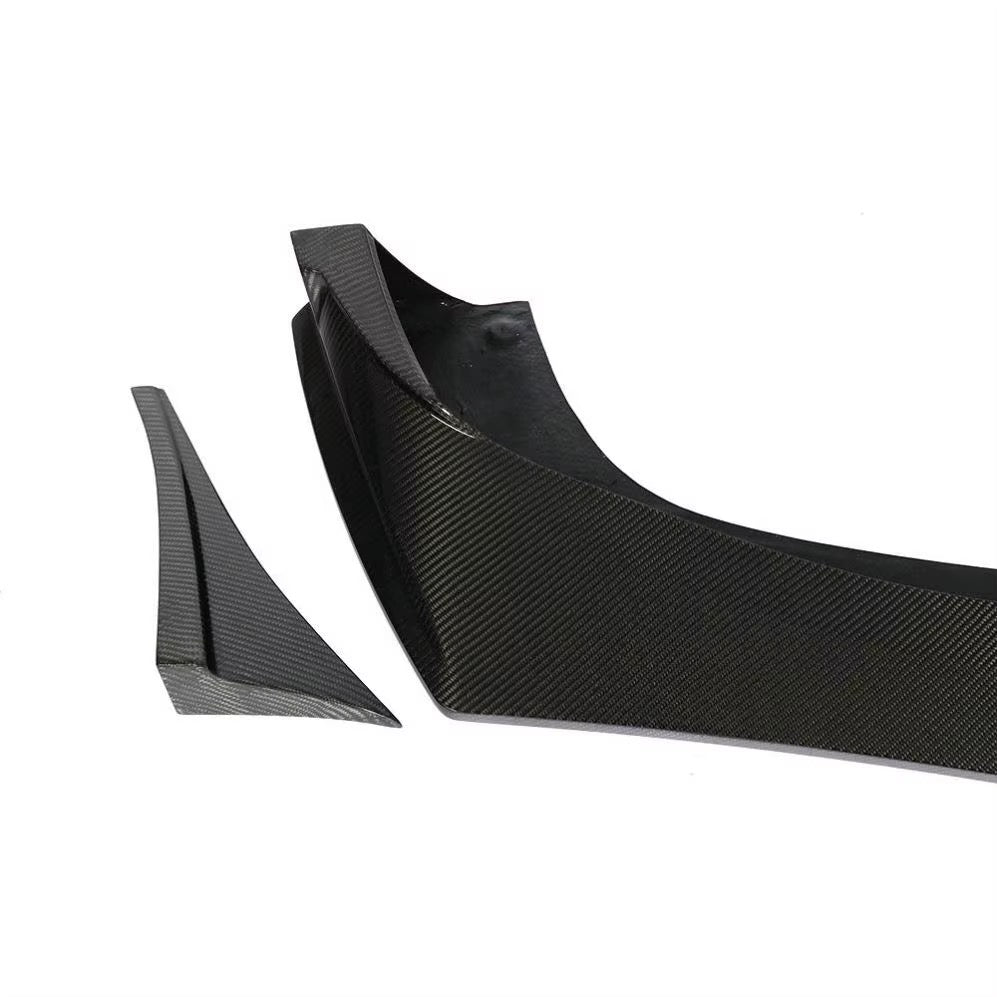 Hellcat Style Three-Piece Front Lip Spoiler – Dodge Challenger (2015–2019)