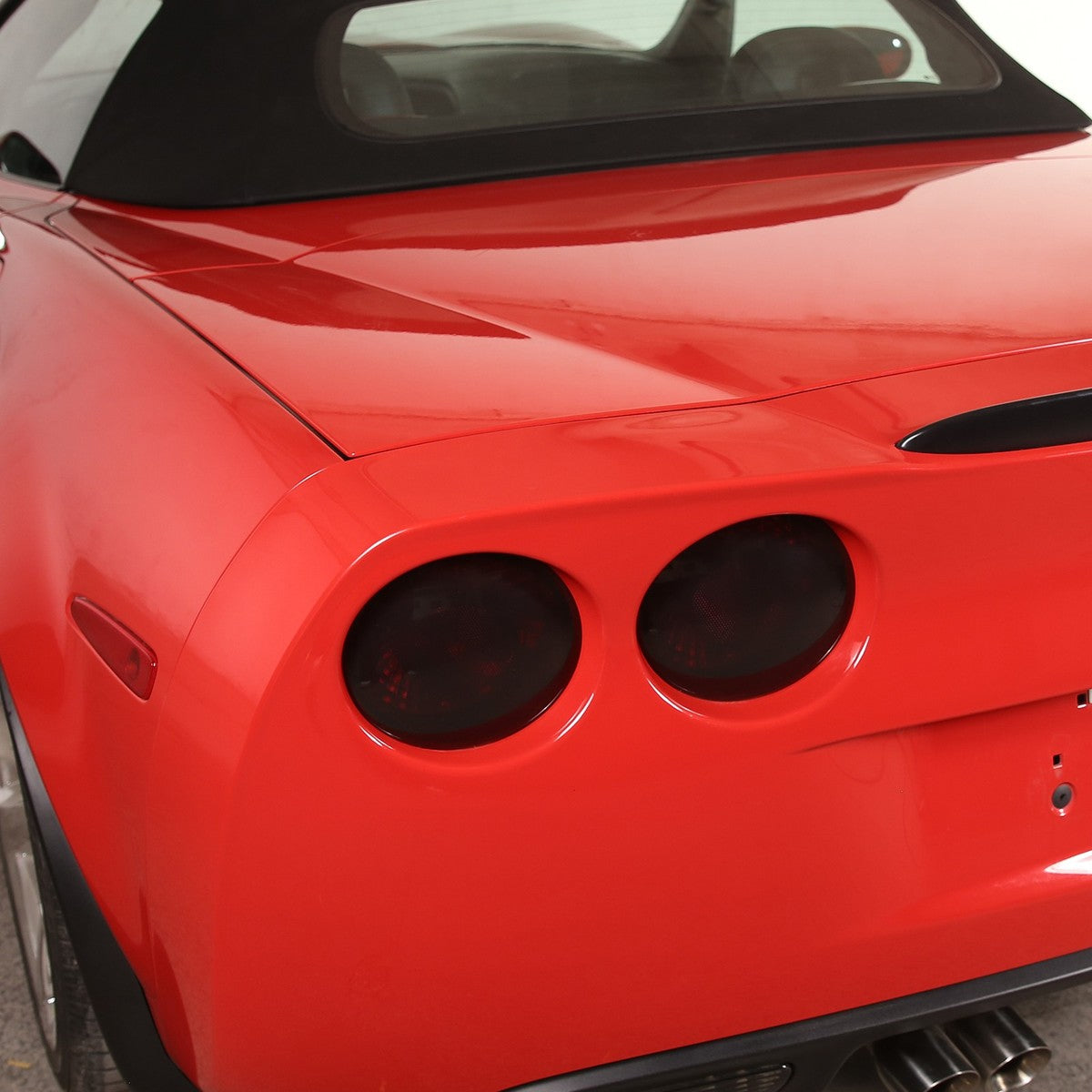 SMOKED BLACK HEADLIGHT & TAIL LIGHT COVER TRIM KIT - CORVETTE C6 (2005–2013)