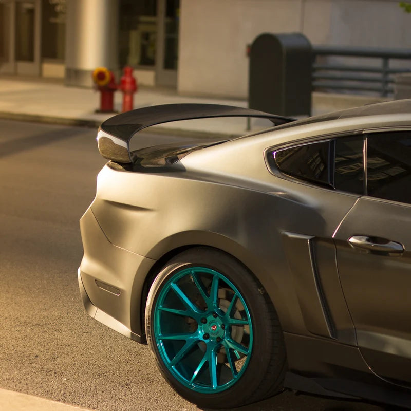 GT350R STYLE REAL CARBON FIBER REAR SPOILER - FORD MUSTANG (2015–2023)