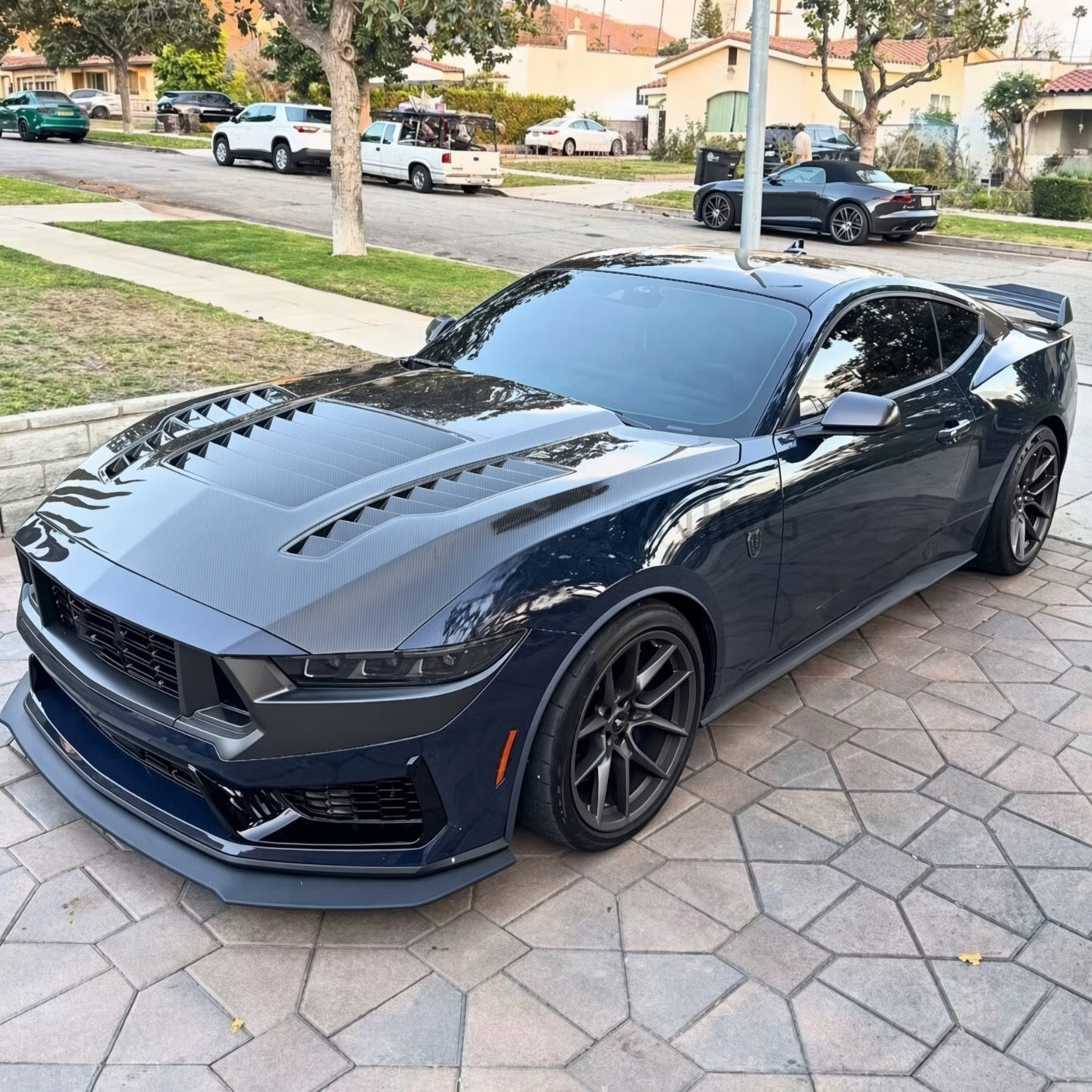 GT4 STYLE CARBON FIBER HOOD - FORD MUSTANG S650 (2024–2026)