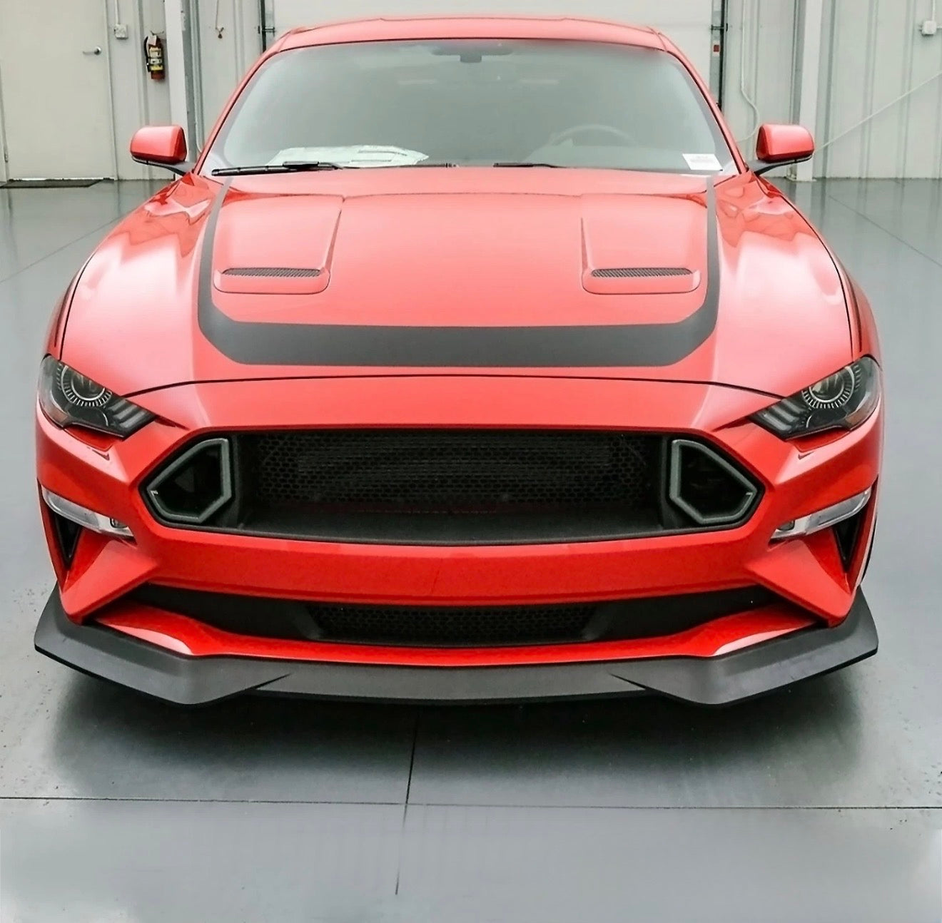 GT R SPEC STYLE FRONT BUMPER LIP SPLITTER - FORD MUSTANG (2018–2023)